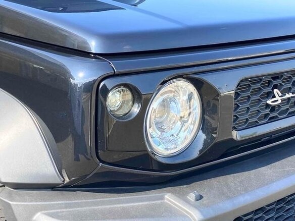 2023 Suzuki Jimny Sierra IV, чёрный, 1799777 рублей - вид 10