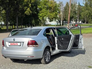 2019 Volkswagen Polo V Рестайлинг, серебристый, 1100000 рублей, вид 5
