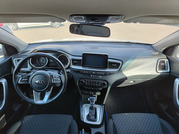 2019 Kia Ceed III, белый, 1328000 рублей - вид 13