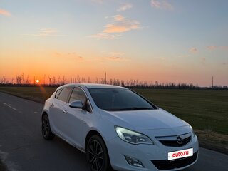 2011 Opel Astra J, белый, 750000 рублей, вид 5