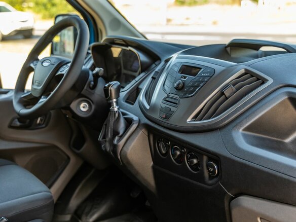 2020 Ford Transit, синий, 2100000 рублей - вид 21