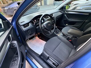 2017 Skoda Octavia III (A7) Рестайлинг, синий, 1800000 рублей, вид 5