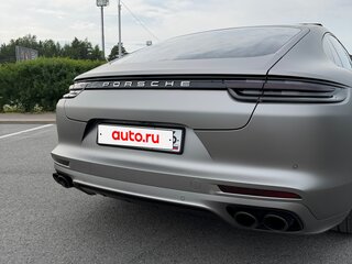 2019 Porsche Panamera 4 E-Hybrid II, серый, 7990000 рублей, вид 5