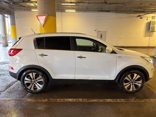 2011 Kia Sportage III, белый, 1000050 рублей, вид 4