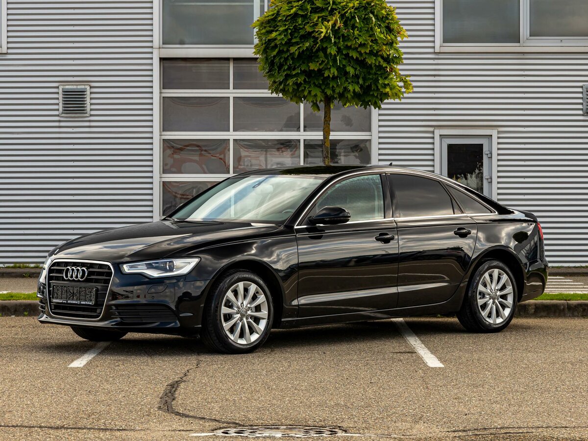 Открыть фотографии: Audi A6 IV (C7)