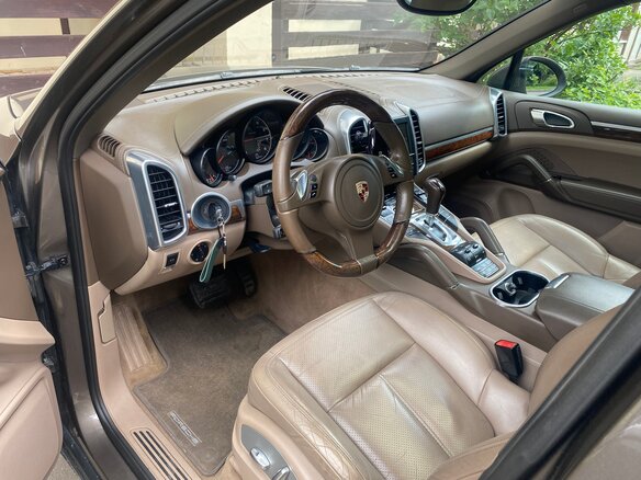 2011 Porsche Cayenne II (958), коричневый, 1800000 рублей - вид 5