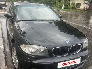 2008 BMW 1 серии 116i I (E81/E82/E87/E88) Рестайлинг, чёрный, 570000 рублей, вид 1