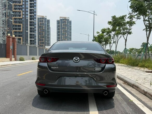 2022 Mazda 3 Axela IV (BP), серый, 1660700 рублей - вид 5