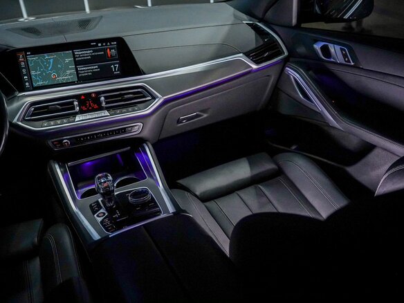 2021 BMW X6 30d III (G06), синий - вид 27