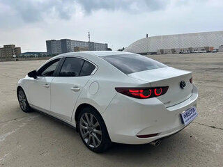 2024 Mazda 3 Axela IV (BP), белый, 1971255 рублей, вид 4