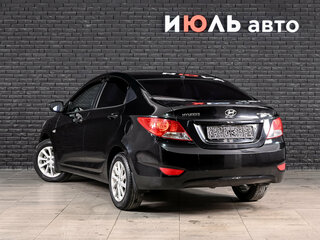 2012 Hyundai Solaris I, чёрный, 590000 рублей, вид 3