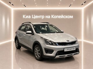 2018 Kia Rio X-Line IV, серебристый, 1569000 рублей, вид 2