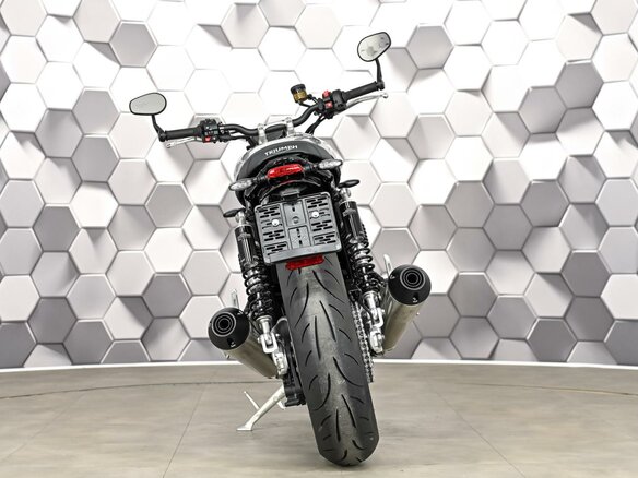 2026 Triumph Speed Twin, серебристый, 1699000 рублей - вид 5