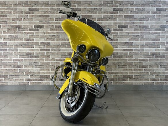 2008 Harley-Davidson Electra Glide, жёлтый, 845000 рублей - вид 18