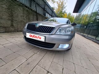 2011 Skoda Octavia II (A5) Рестайлинг, серый, 950000 рублей, вид 3
