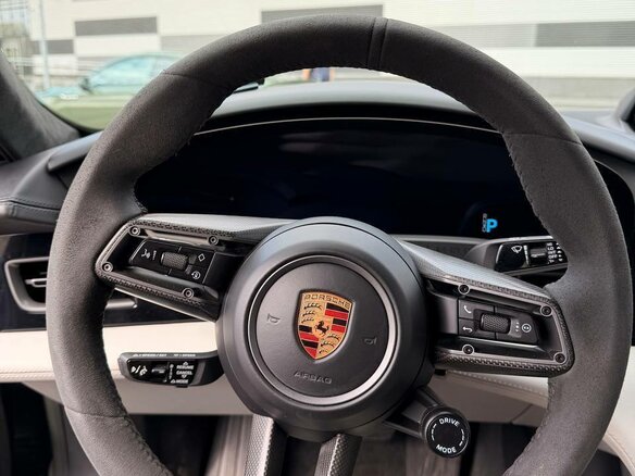 2022 Porsche Taycan Sport Turismo I, серый, 8600000 рублей - вид 12