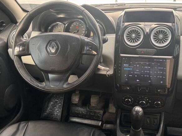 2017 Renault Duster I Рестайлинг, белый, 830000 рублей - вид 11