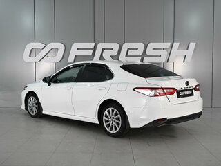 2021 Toyota Camry VIII (XV70) Рестайлинг, белый, 2129000 рублей, вид 2