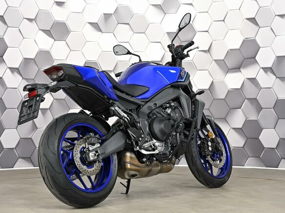 2024 Yamaha MT-09 (FZ-09), синий, 1249000 рублей - вид 6