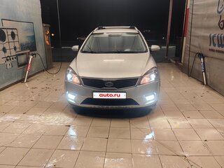 2011 Kia Ceed I Рестайлинг, серебристый, 930000 рублей, вид 2