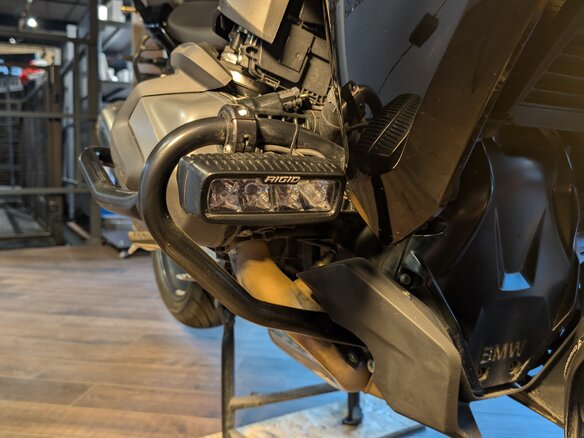2021 BMW R 1250 RS, чёрный, 1649000 рублей - вид 8