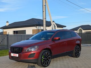 2010 Volvo XC60 I, красный, 1300000 рублей, вид 3