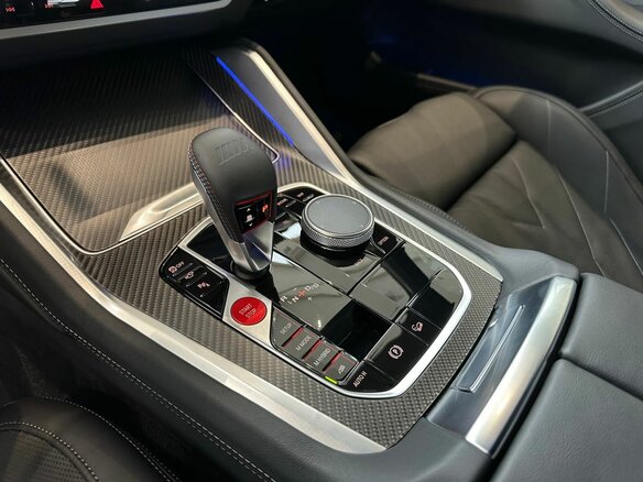2026 BMW XM 50e, чёрный, 19200000 рублей - вид 22
