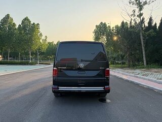 2019 Volkswagen Multivan T6, чёрный, 7060000 рублей, вид 4