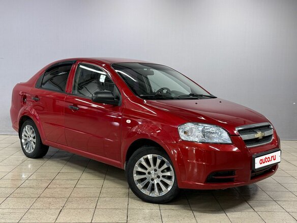 2011 Chevrolet Aveo I Рестайлинг, красный - вид 2