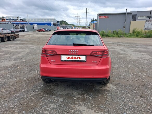 2014 Audi A3 III (8V), красный, 1150000 рублей - вид 5