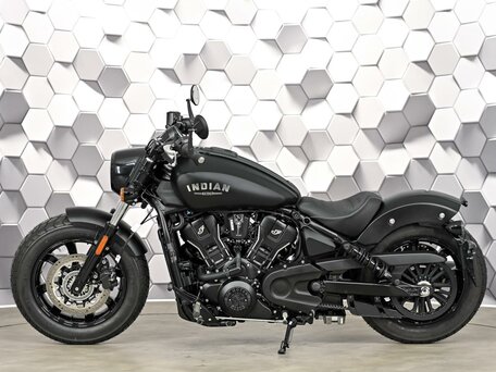 2025 Indian Scout, чёрный, 2100000 рублей, вид 4