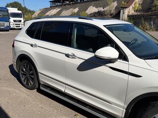 2022 Volkswagen Tiguan Allspace II Рестайлинг, белый, 4100000 рублей, вид 4