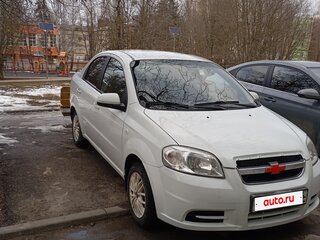 2011 Chevrolet Aveo I Рестайлинг, белый, 320000 рублей, вид 1