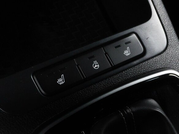 2021 Kia Rio IV Рестайлинг, чёрный, 1679000 рублей - вид 13