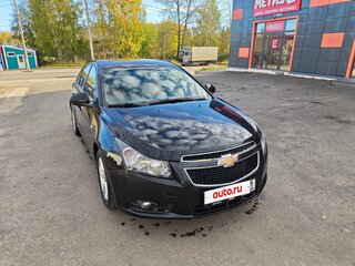 2011 Chevrolet Cruze I, чёрный, 600000 рублей, вид 2