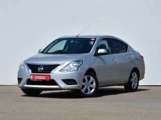 Nissan Latio I (N17) Рестайлинг