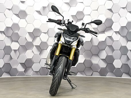 2021 BMW G 310 R, чёрный, 485000 рублей, вид 5