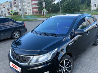2013 Kia Rio 5-speed III, чёрный, 820000 рублей, вид 1