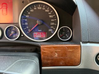 2009 Volkswagen Touareg I Рестайлинг, чёрный, 850000 рублей, вид 4