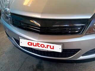 2008 Opel Astra GTC H Рестайлинг, серебристый, 680000 рублей, вид 3