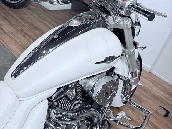 2007 Suzuki Boulevard M109R, белый, 1799000 рублей - вид 24