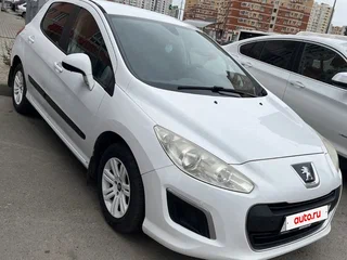 2011 Peugeot 308 I Рестайлинг, белый, 550000 рублей, вид 3