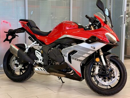 2026 QJMotor SRK 800 RR, красный, 859000 рублей, вид 2