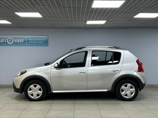 2013 Renault Sandero Stepway I, серебристый, 725000 рублей, вид 4