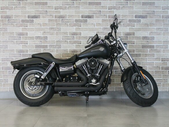 2011 Harley-Davidson Fat Bob, чёрный, 893000 рублей