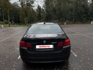 2013 BMW 5 серии 520i VI (F10/F11/F07), чёрный, 1700000 рублей, вид 4