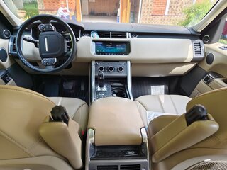 2017 Land Rover Range Rover Sport II, красный, 5100000 рублей, вид 4