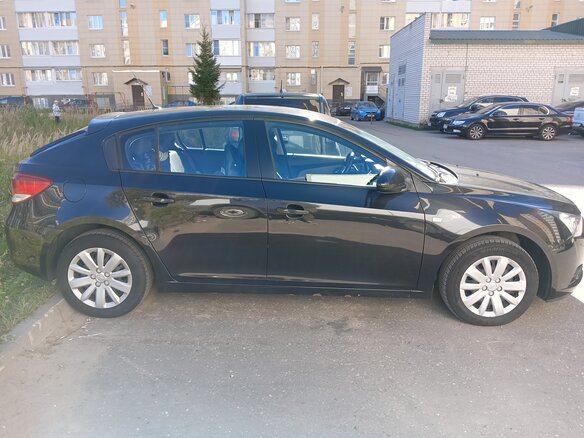 2012 Chevrolet Cruze I, чёрный, 750000 рублей