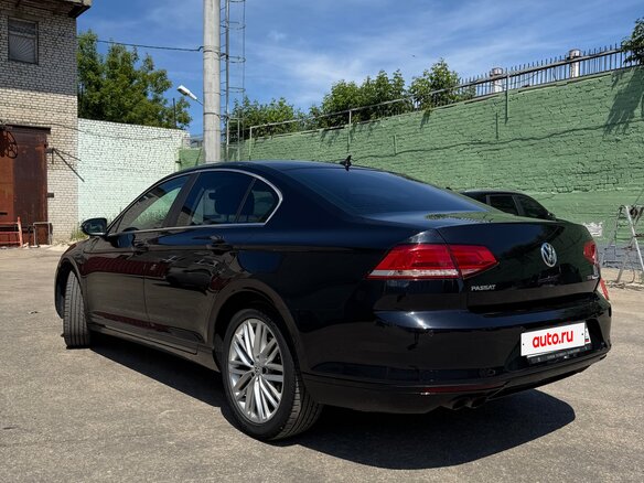 2017 Volkswagen Passat B8, чёрный, 2520000 рублей - вид 5