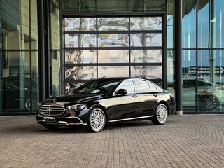2022 Mercedes-Benz E-Класс 250 V (W213, S213, C238) Рестайлинг, чёрный, 5250000 рублей, вид 3